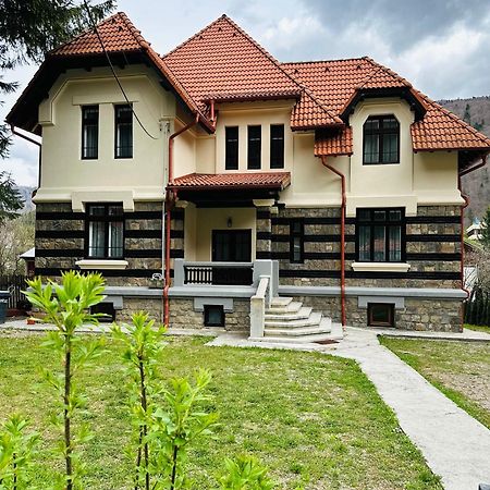 Rapsodia Sinaia Bed & Breakfast Eksteriør bilde
