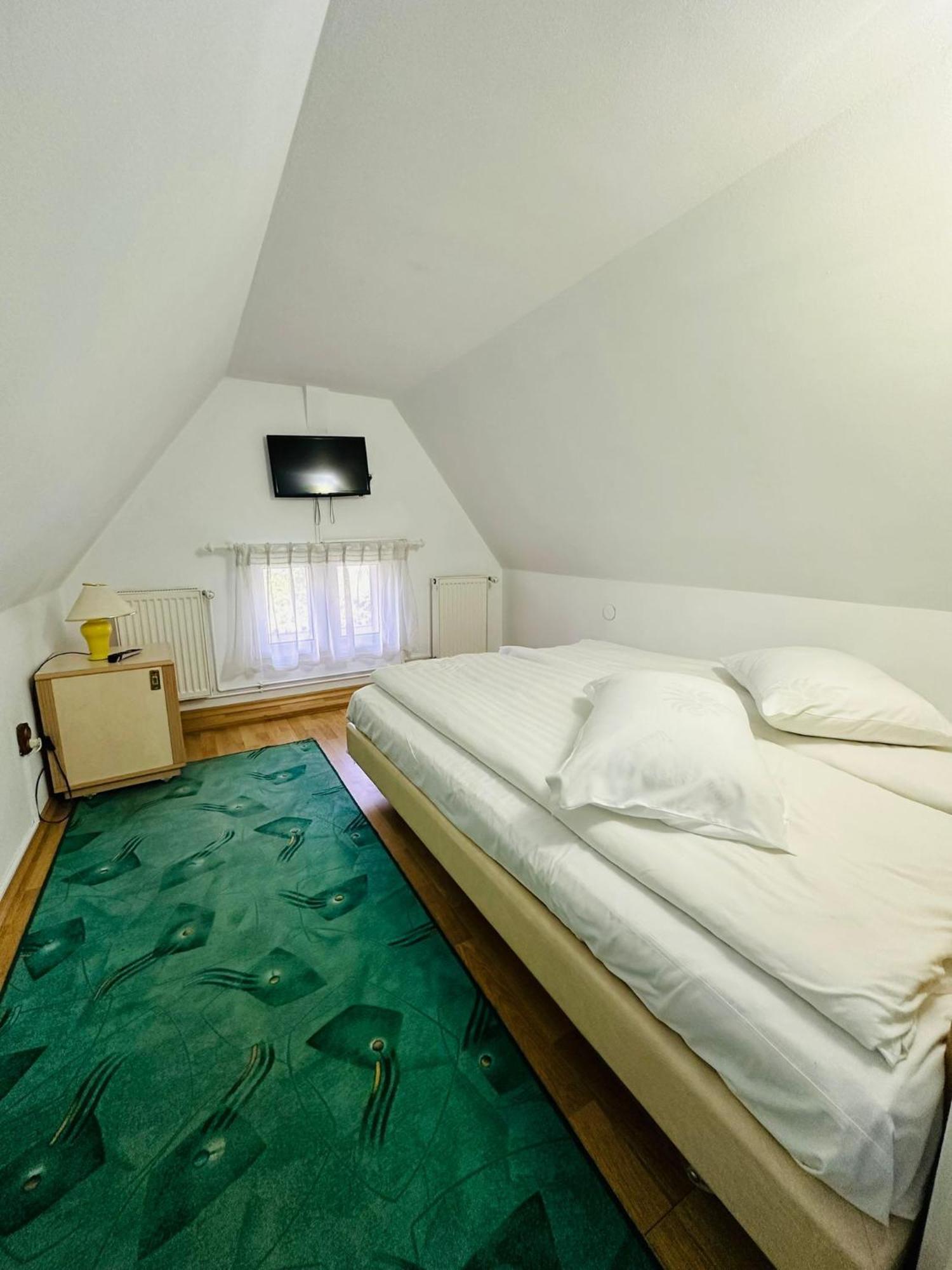 Rapsodia Sinaia Bed & Breakfast Eksteriør bilde