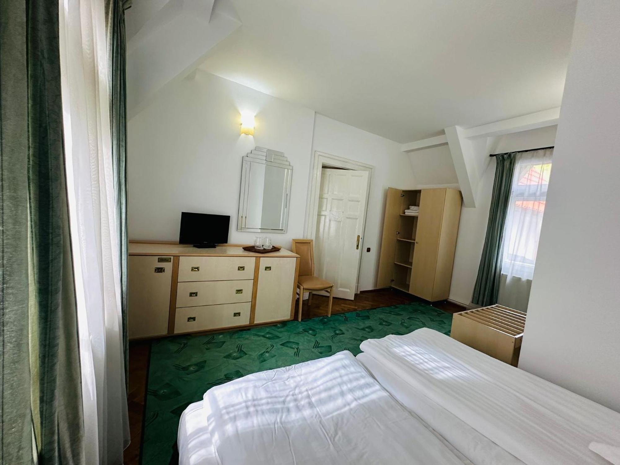 Rapsodia Sinaia Bed & Breakfast Eksteriør bilde