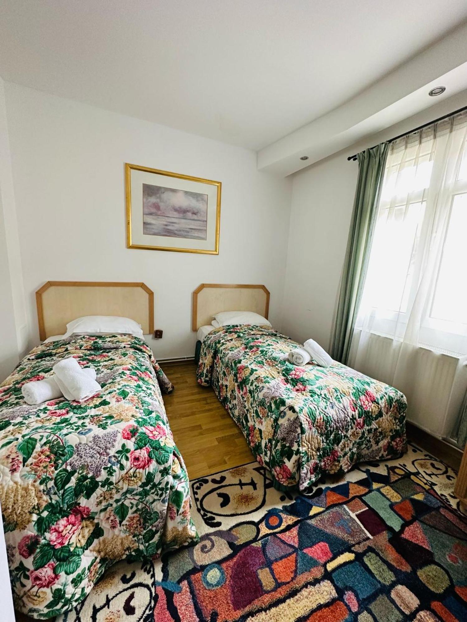 Rapsodia Sinaia Bed & Breakfast Eksteriør bilde
